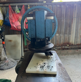 Xưởng Sản Xuất & Máy Móc