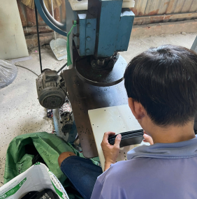 Xưởng Sản Xuất & Máy Móc